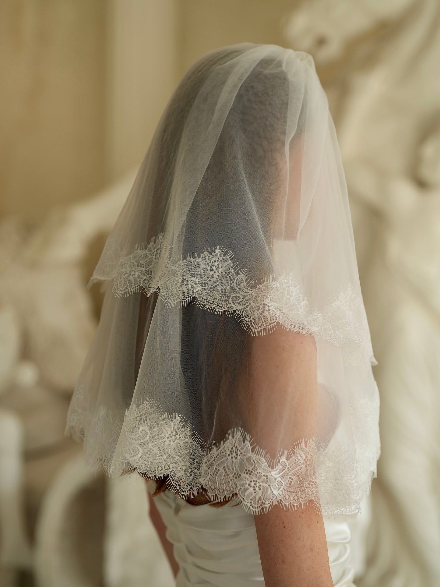 MINI CHANTILLY LACE SHORT TWO TIER BACHELORETTE VEIL