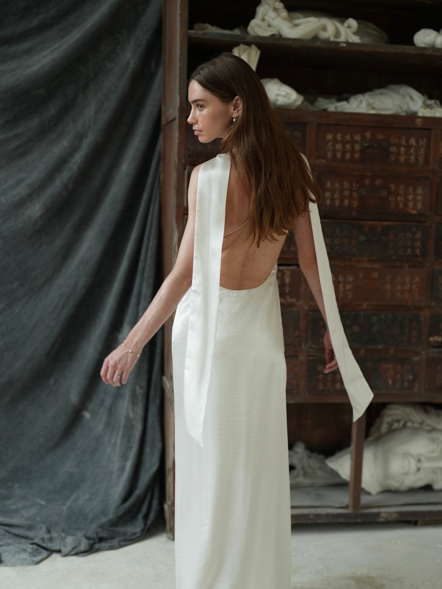 Mulberry Silk Fingertip Bridal Neck Scarf