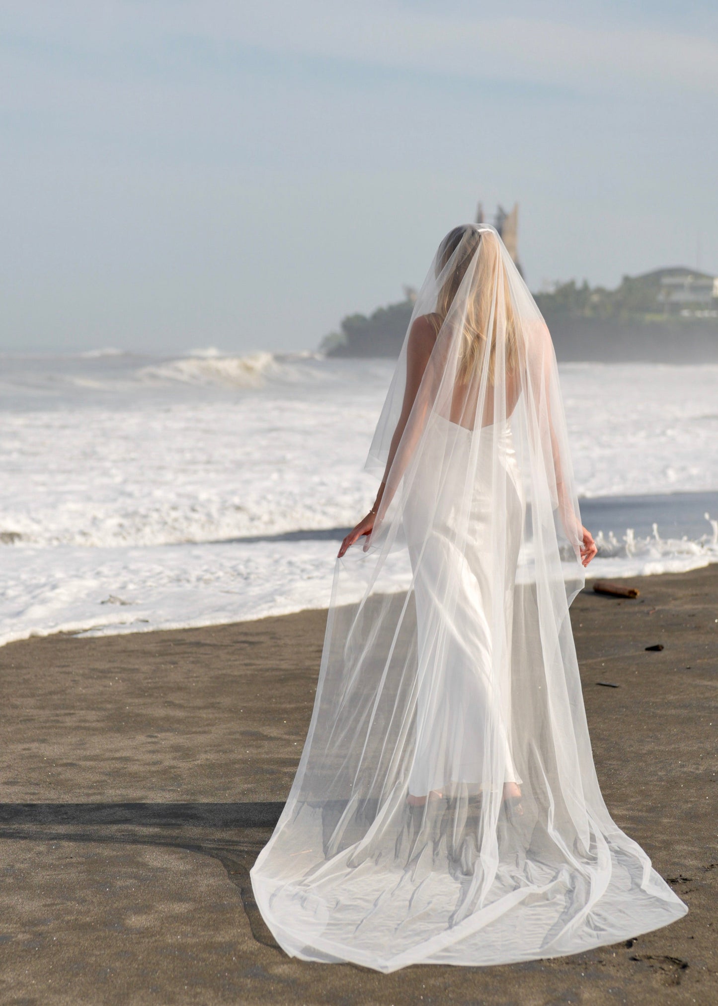 SIMPLE PLAIN CLASSIC VEIL, CATHEDRAL LENGTH, TWO TIER
