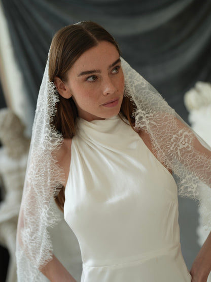 For Jessica Gomez- Mantilla Chantilly Lace Veil, Single Tier, Cathedral Length