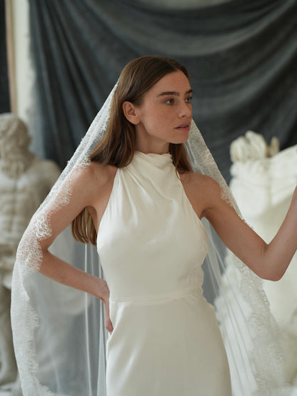For Jessica Gomez- Mantilla Chantilly Lace Veil, Single Tier, Cathedral Length