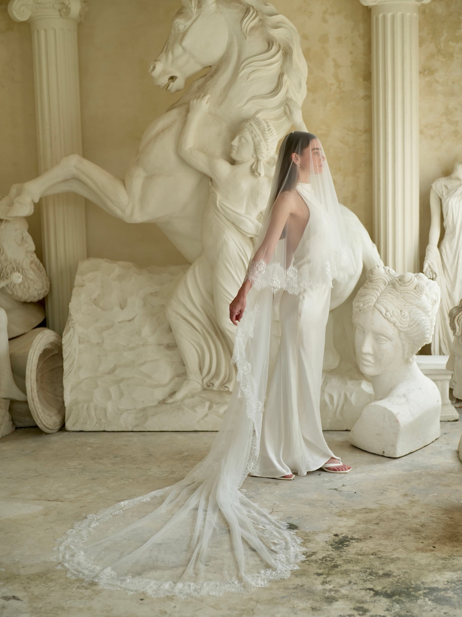Lace Veil, Two Tier, Cathedral Length – Calily Bridal
