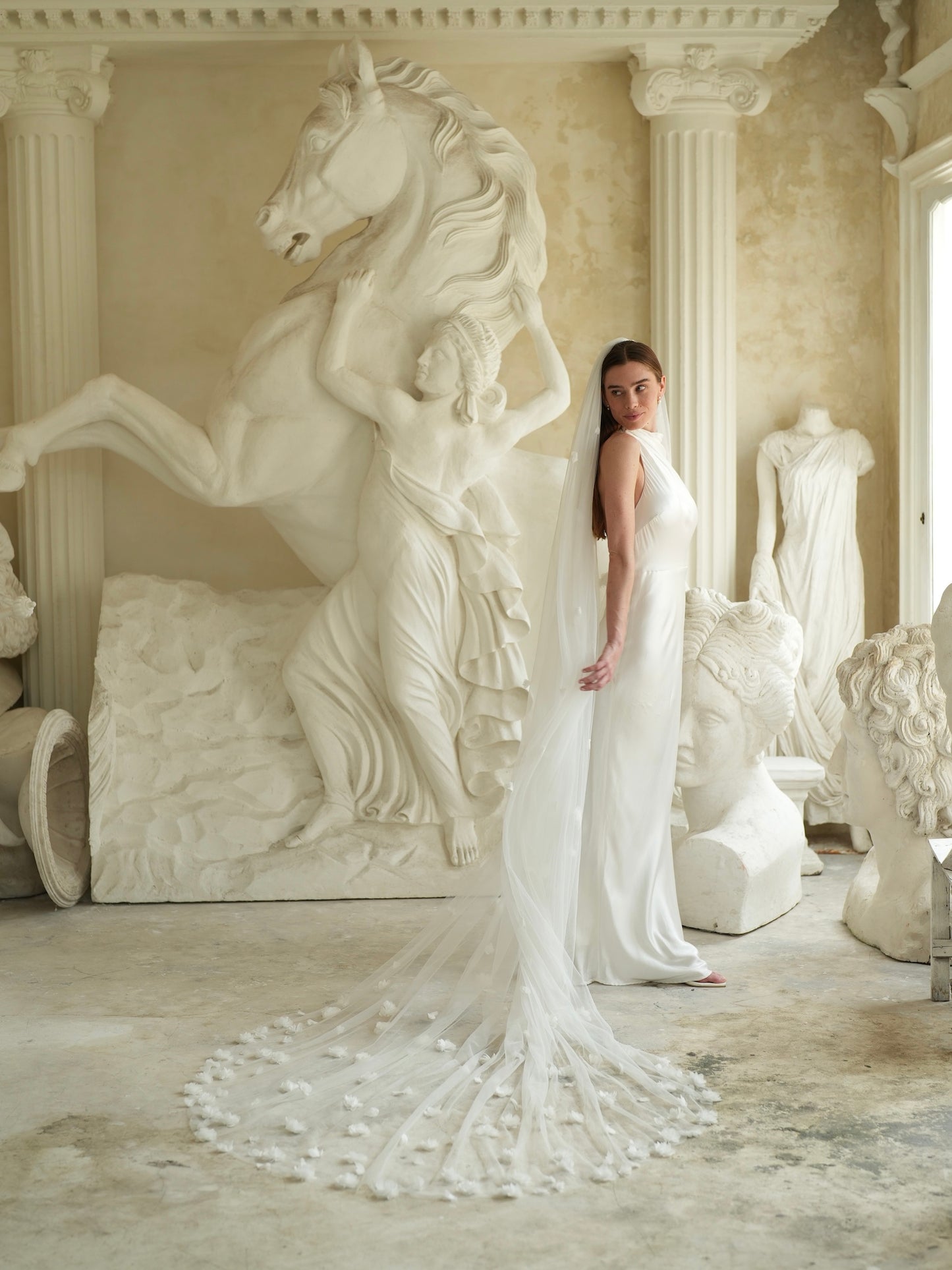 3D FLOWER VEIL, SINGLE TIER, CATHEDRAL LENGTH