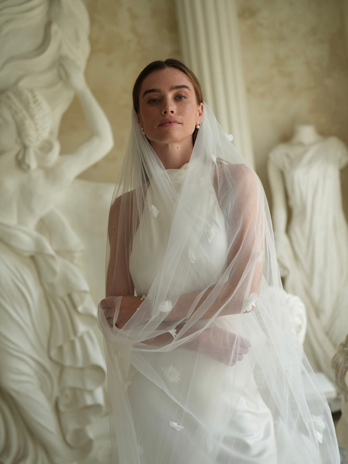 3D FLOWER VEIL, SINGLE TIER, CATHEDRAL LENGTH