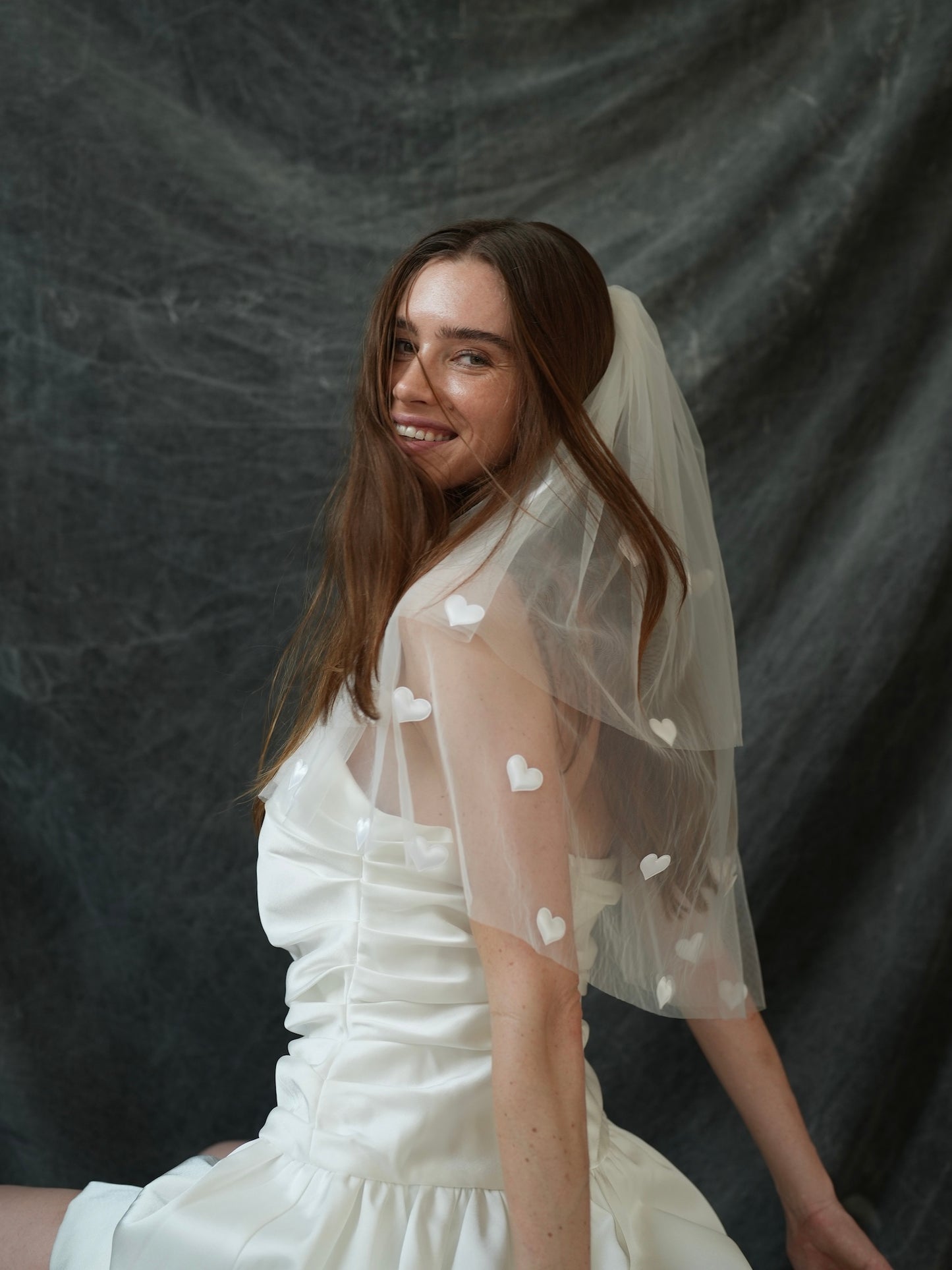 MINI HEART SHORT TWO TIER BACHELORETTE VEIL