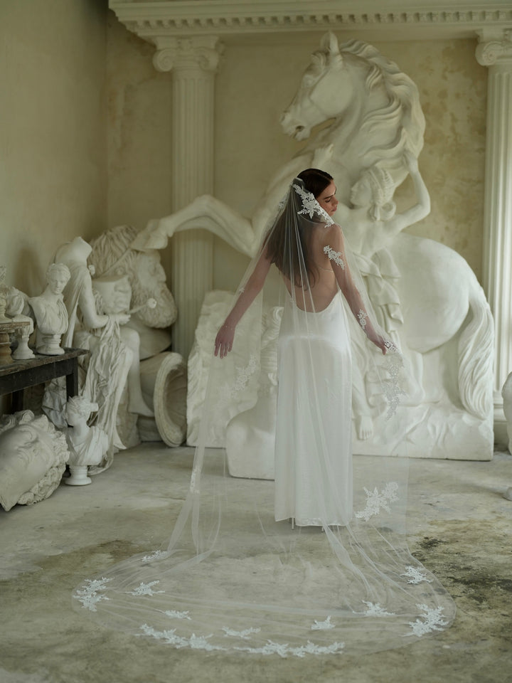 Floral Lace Veil, Single Tier, Cathedral Length