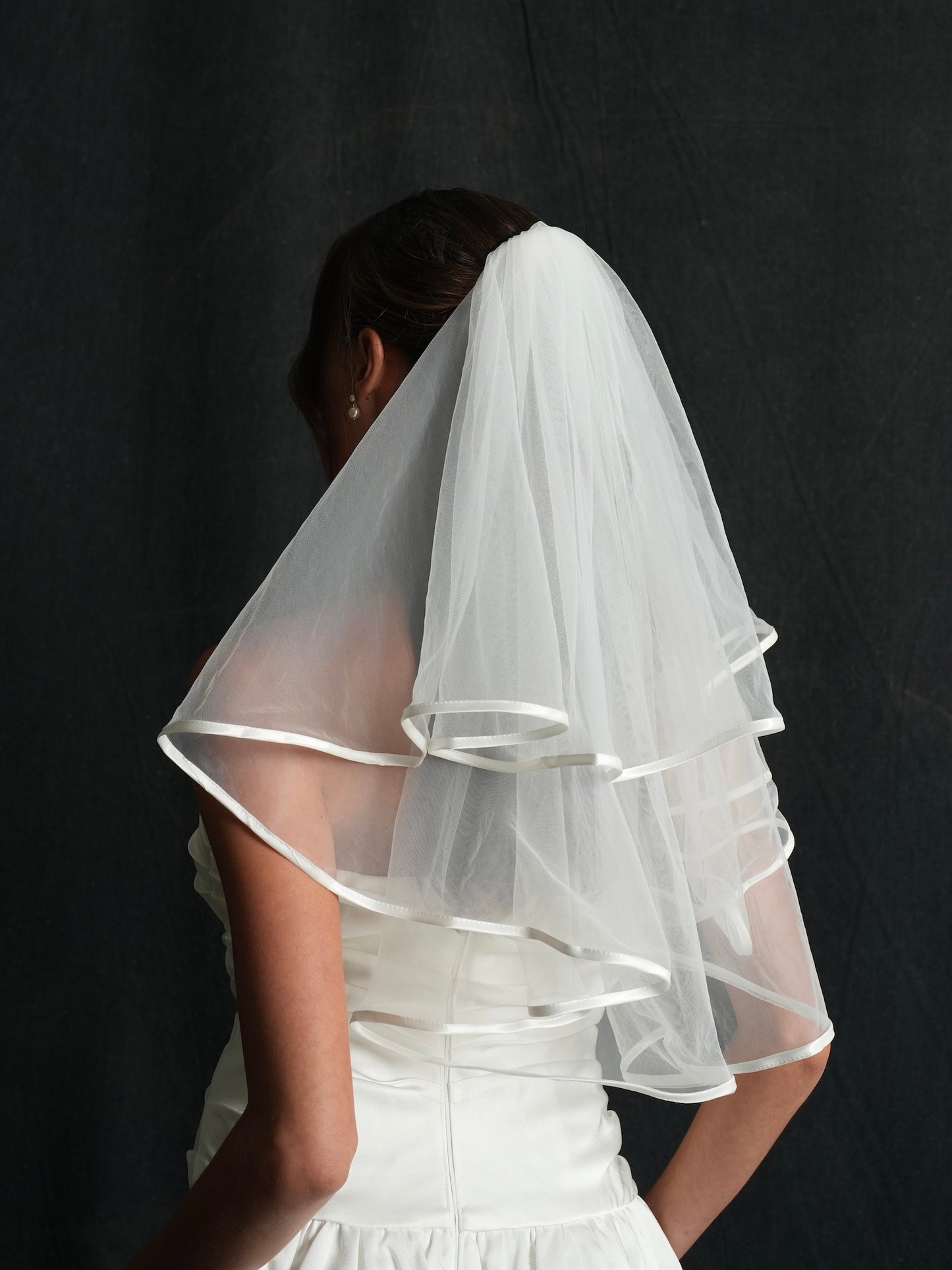MINI SATIN EDGE SHORT TWO TIER BACHELORETTE VEIL