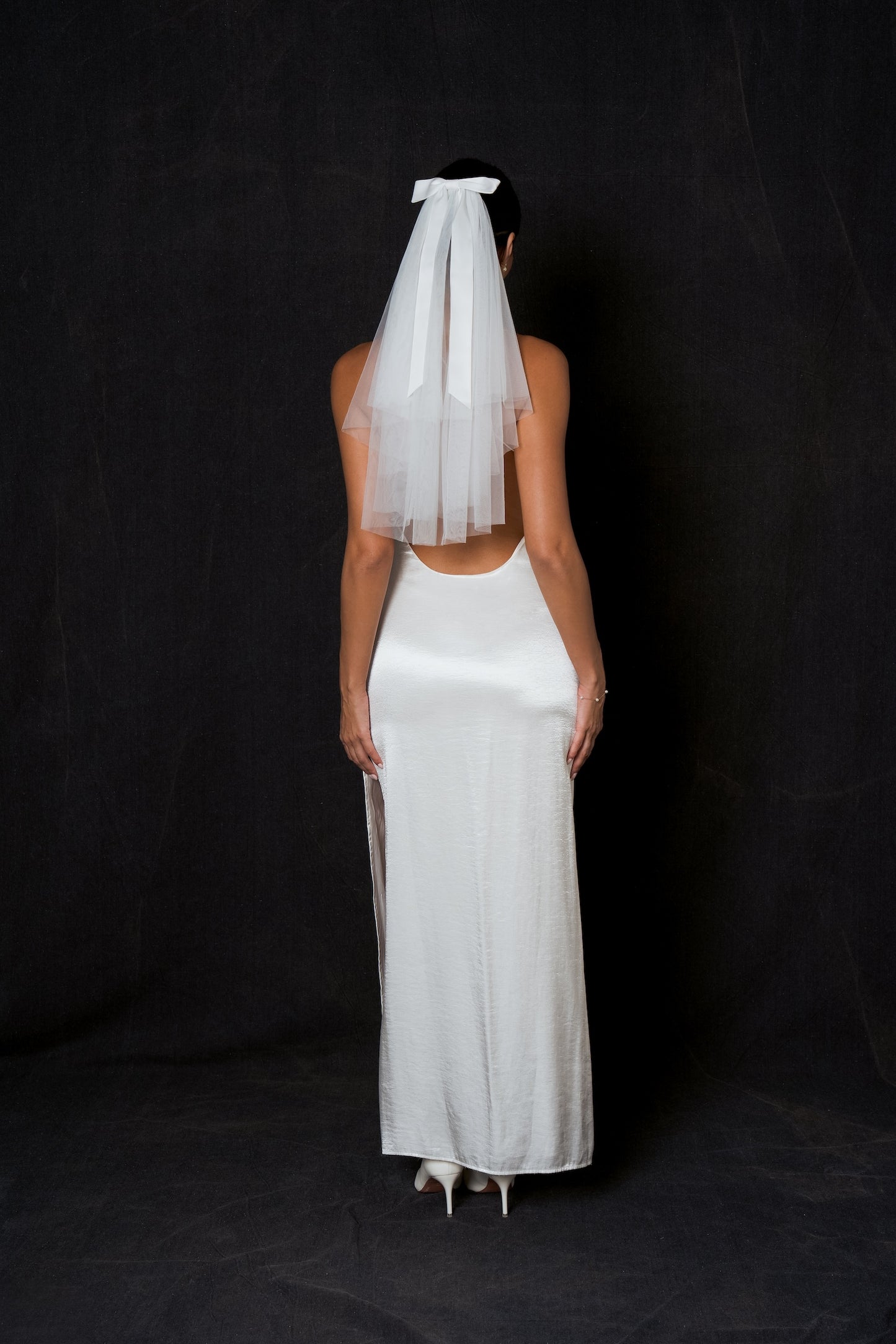 Mini Bow Short Two Tier Bachelorette Veil