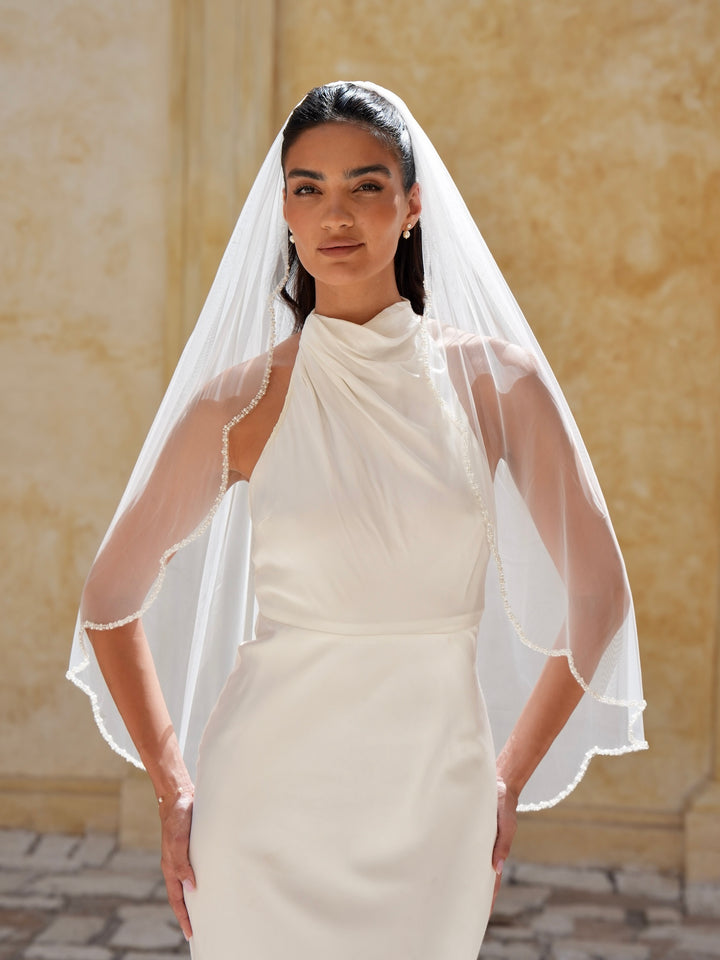 Scalloped Pearl Beaded Edge Veil, Single Tier, Fingertip Length