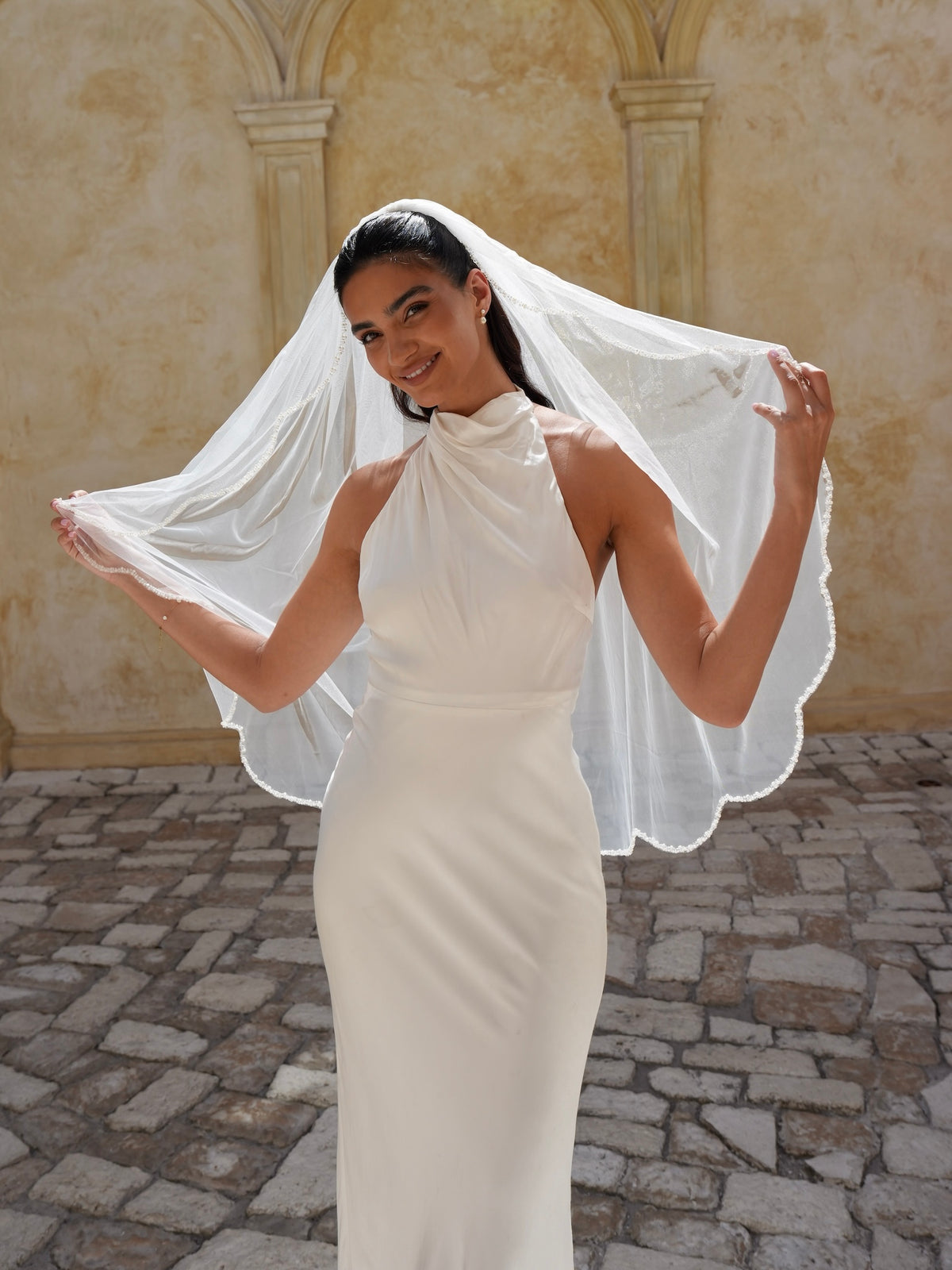Scalloped Pearl Beaded Edge Veil, Single Tier, Fingertip Length