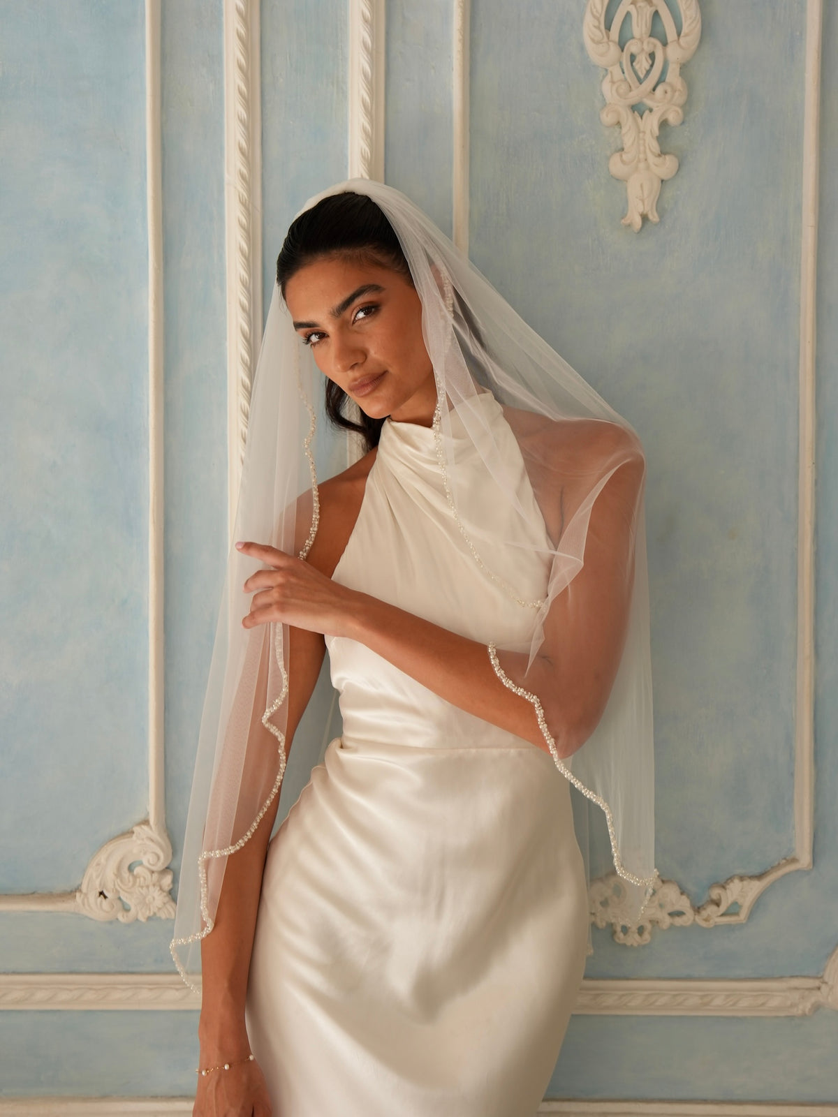 Scalloped Pearl Beaded Edge Veil, Single Tier, Fingertip Length