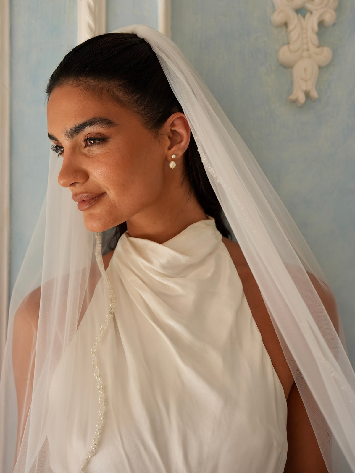 Scalloped Pearl Beaded Edge Veil, Single Tier, Fingertip Length
