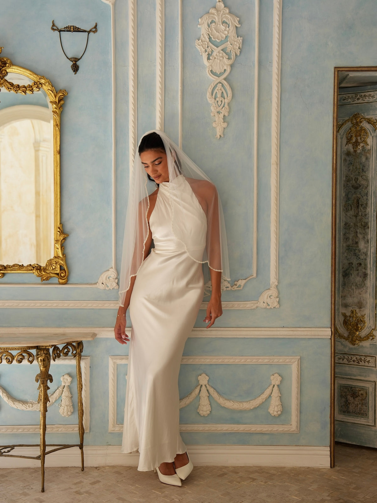 Scalloped Pearl Beaded Edge Veil, Single Tier, Fingertip Length