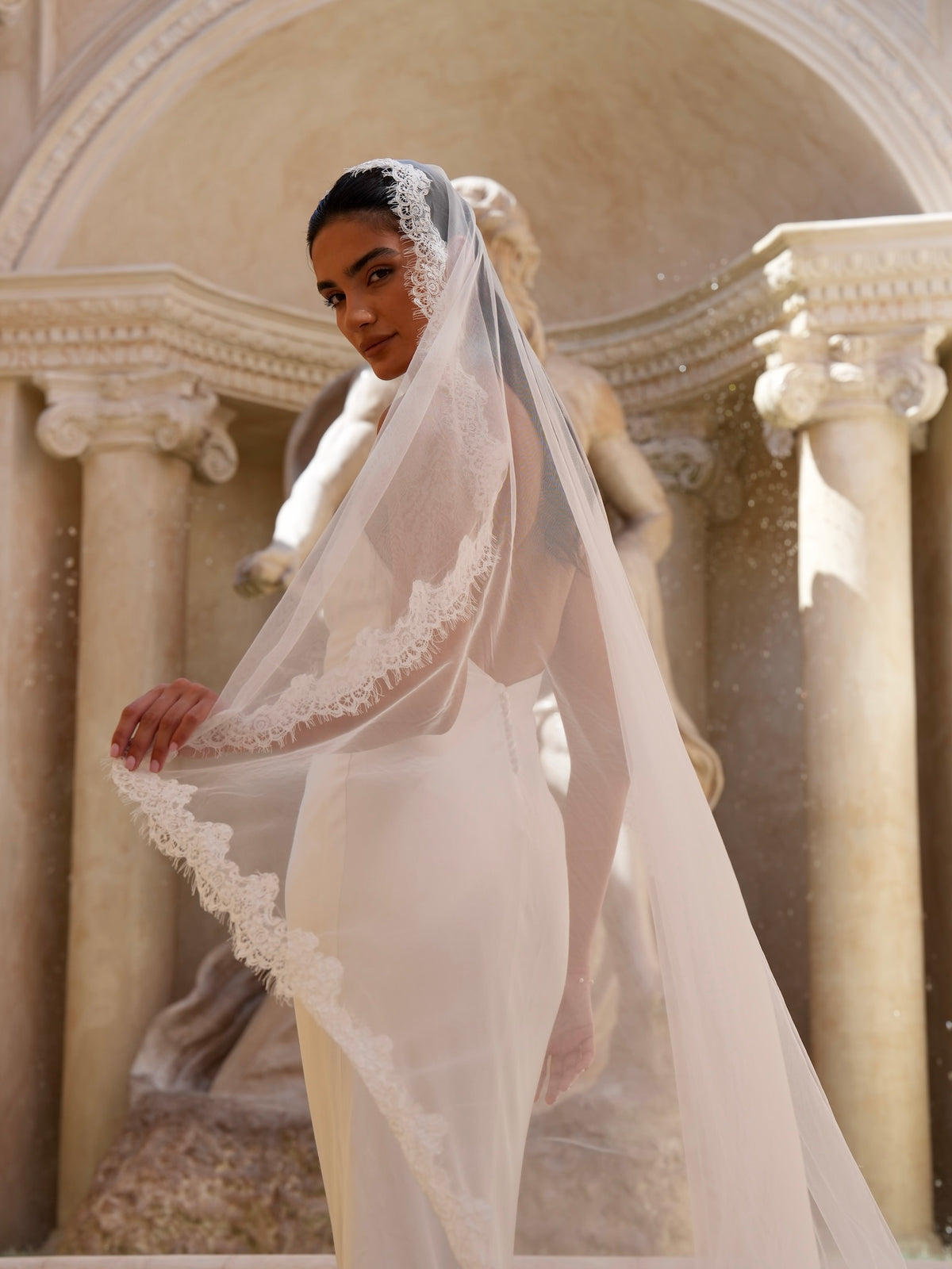 Alencon Lace Mantilla Veil, Single Tier, Cathedral Length