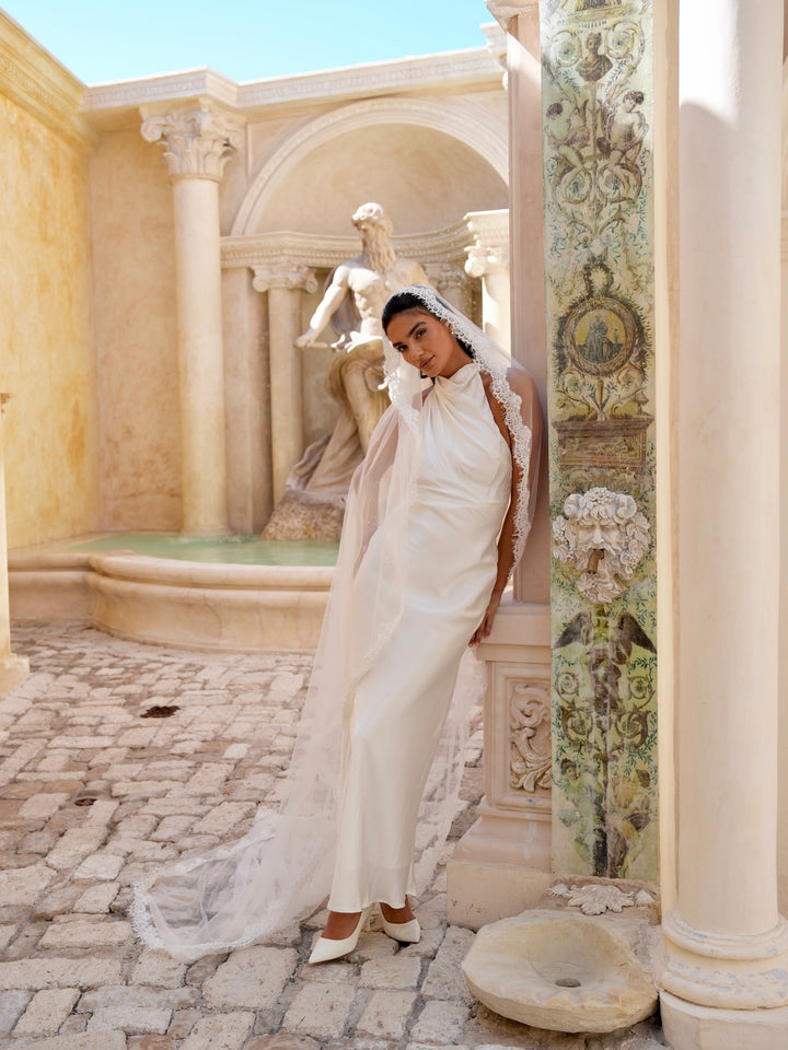 Alencon Lace Mantilla Veil, Single Tier, Cathedral Length