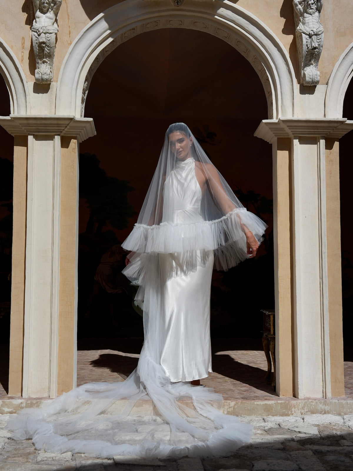 Ruffle Edge Veil, Two Tier, Cathedral Length