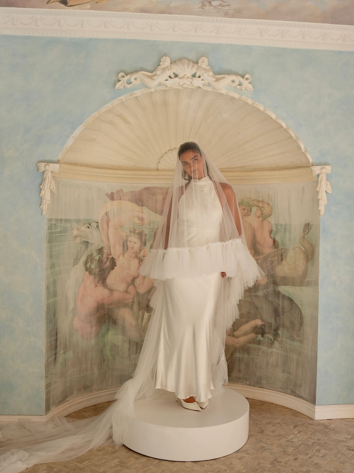 Ruffle Edge Veil, Two Tier, Cathedral Length