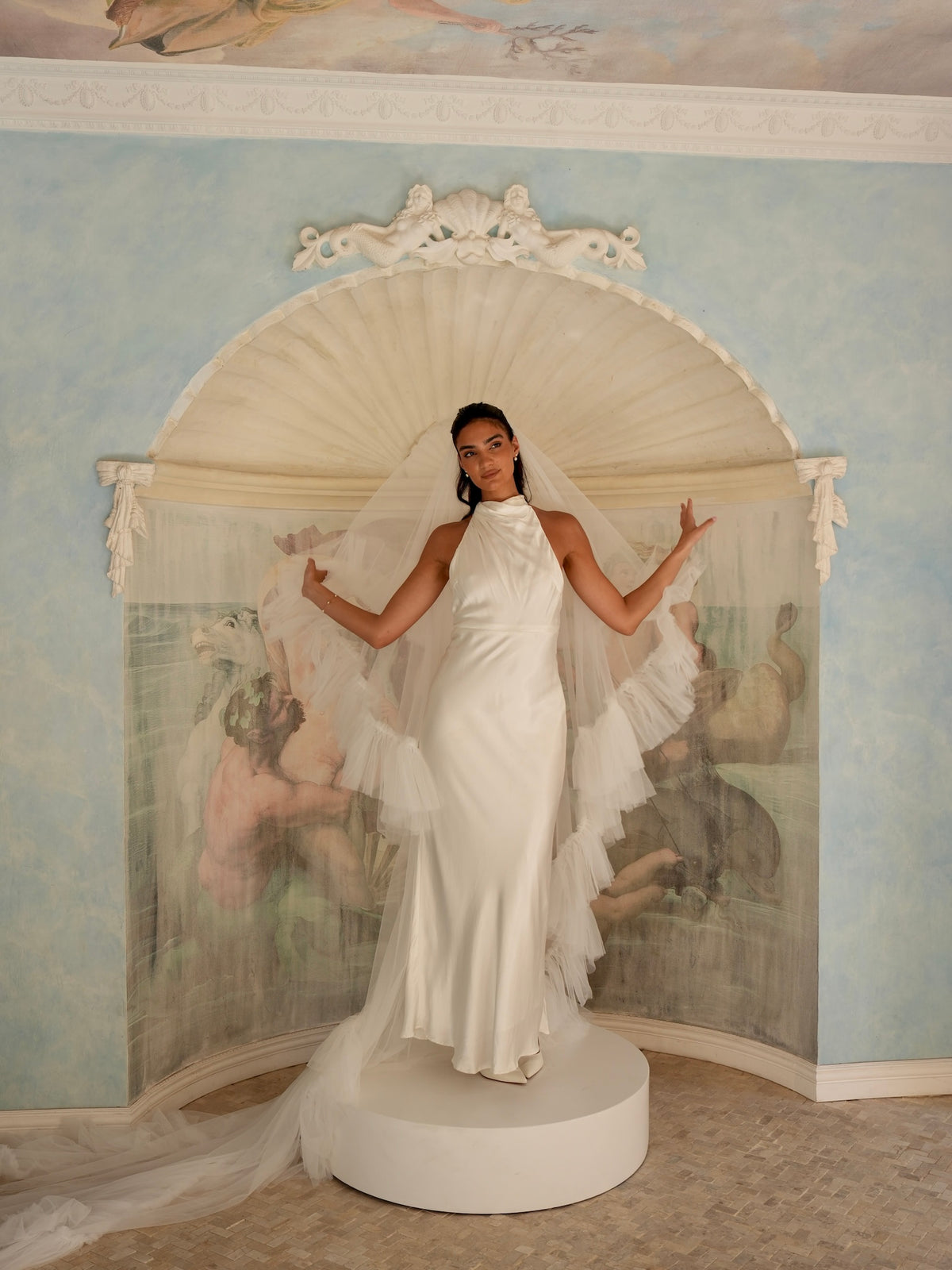 Ruffle Edge Veil, Two Tier, Cathedral Length