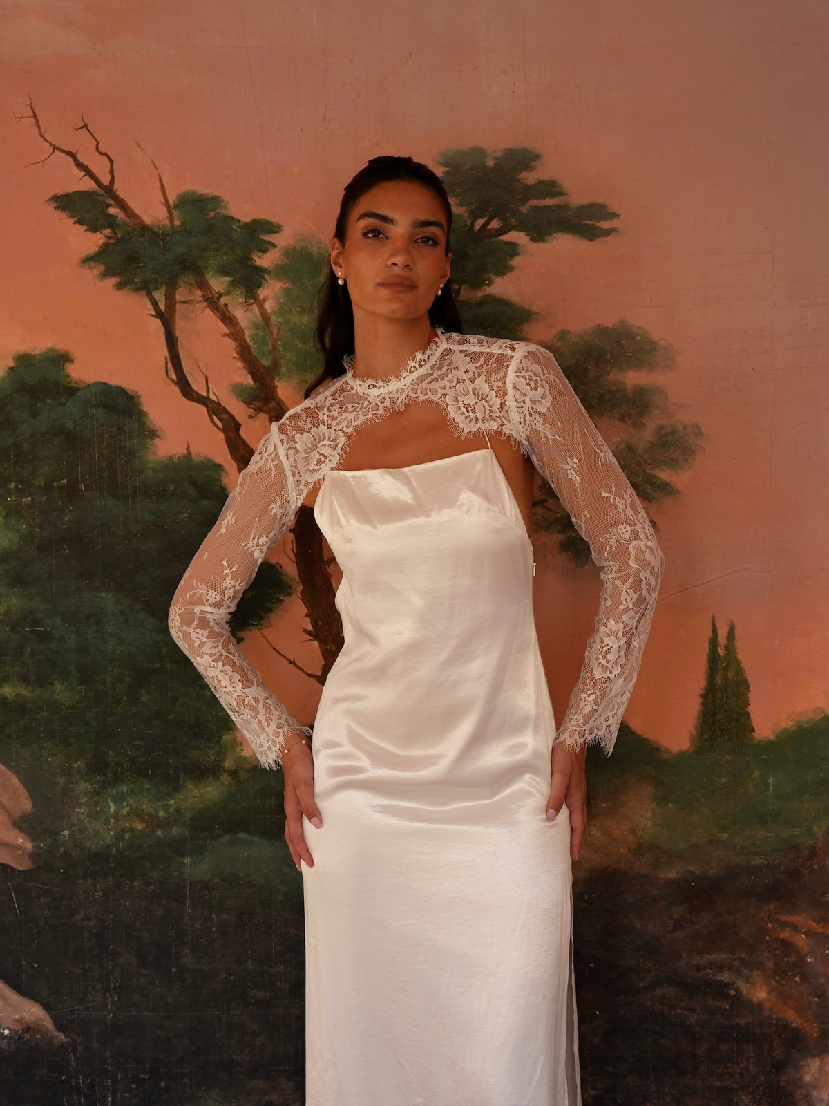 Floral Chantilly Lace Bolero