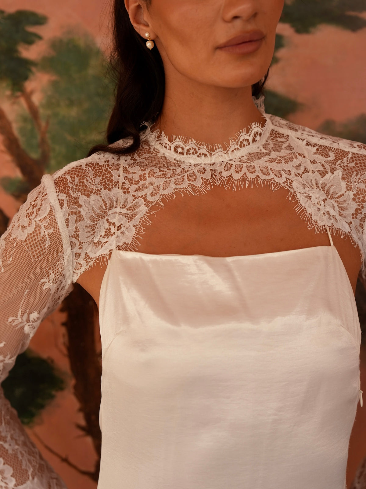 Floral Chantilly Lace Bolero