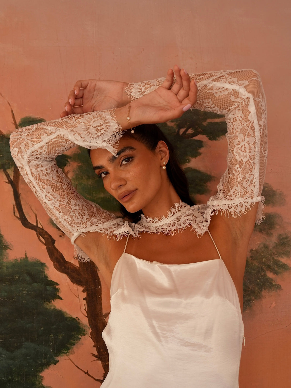 Floral Chantilly Lace Bolero