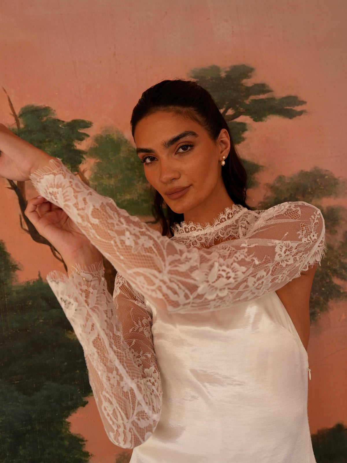 Floral Chantilly Lace Bolero