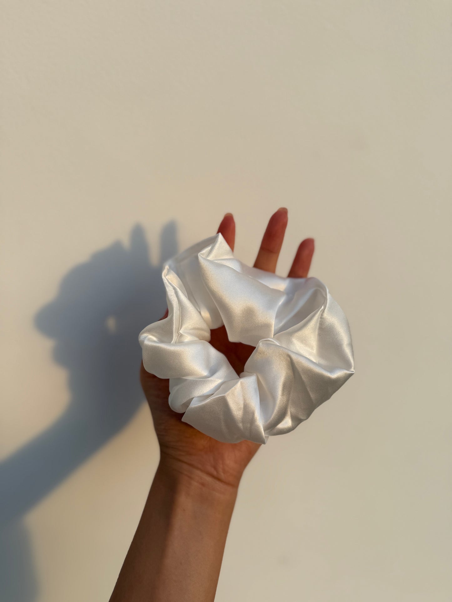 BRIDAL MULBERRY SILK SCRUNCHIE (BLACK FRIDAY GIFT)