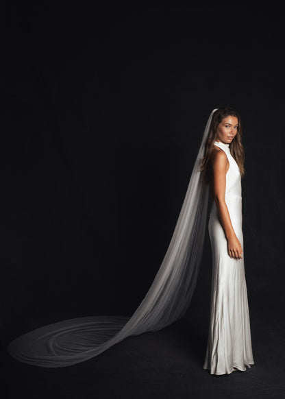 FOR JULIA SIMPLE PLAIN CLASSIC VEIL, CATHEDRAL LENGTH, SINGLE TIER