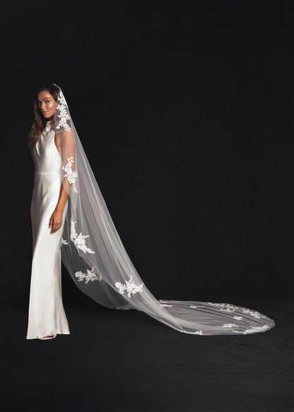 FOR AMY FLORAL LACE VEIL, SINGLE TIER, CATHEDRAL LENGTH