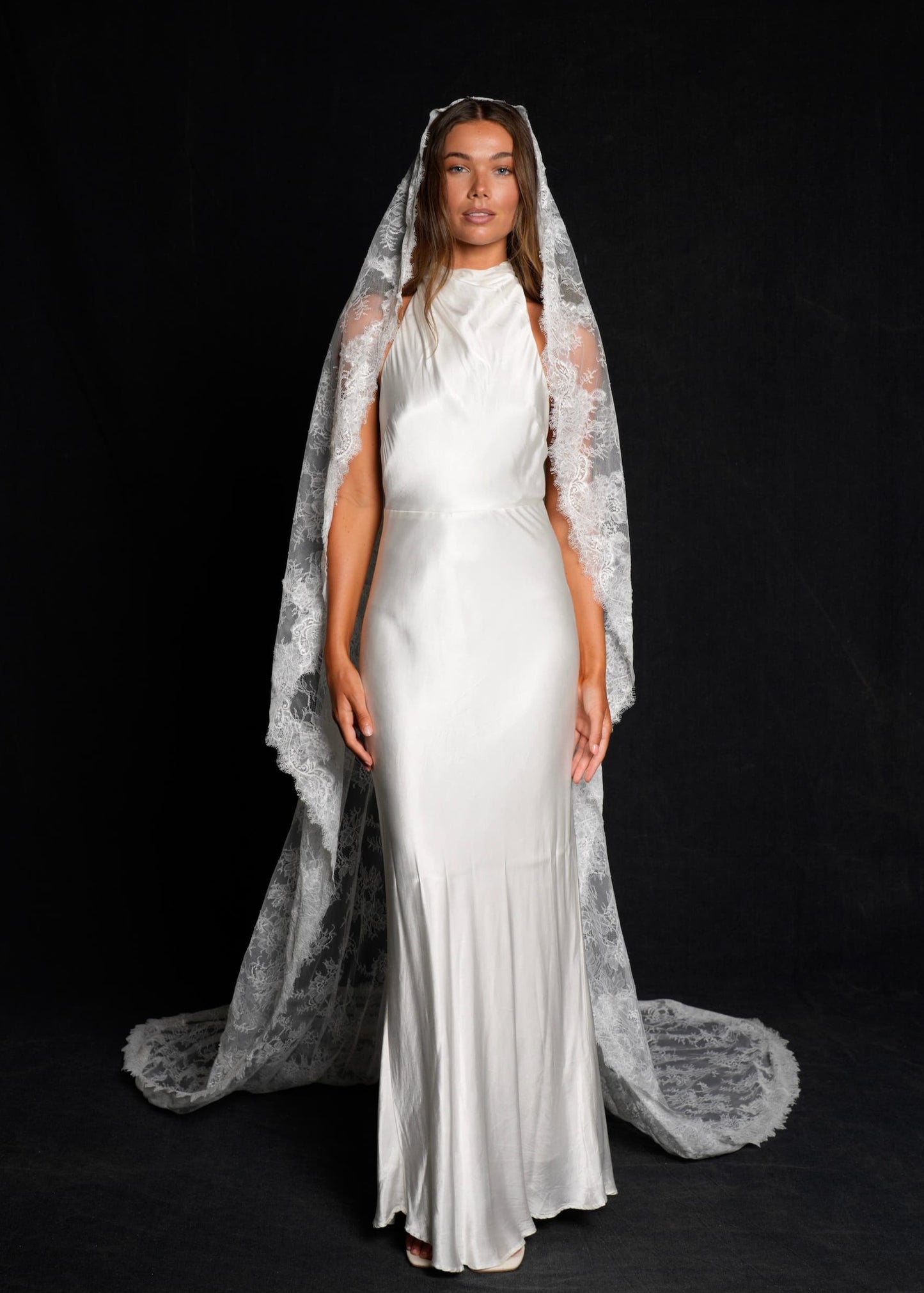 CHANTILLY MANTILLA ALL OVER LACE VEIL, SINGLE TIER, CATHEDRAL LENGTH