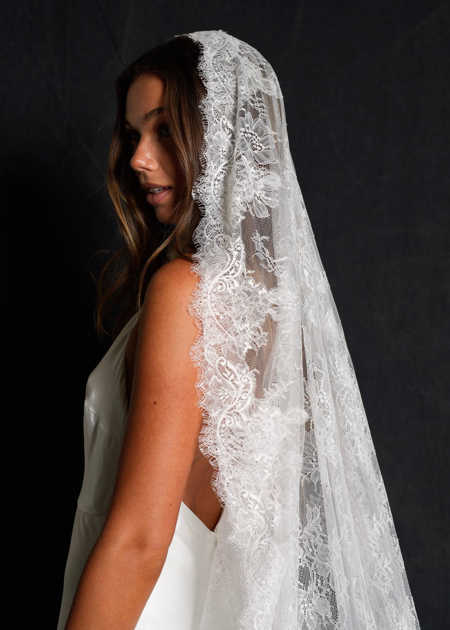 CHANTILLY MANTILLA ALL OVER LACE VEIL, SINGLE TIER, CATHEDRAL LENGTH