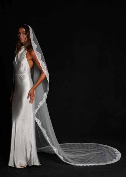 FOR DANA- MANTILLA LACE VEIL, SINGLE TIER, CATHEDRAL LENGTH