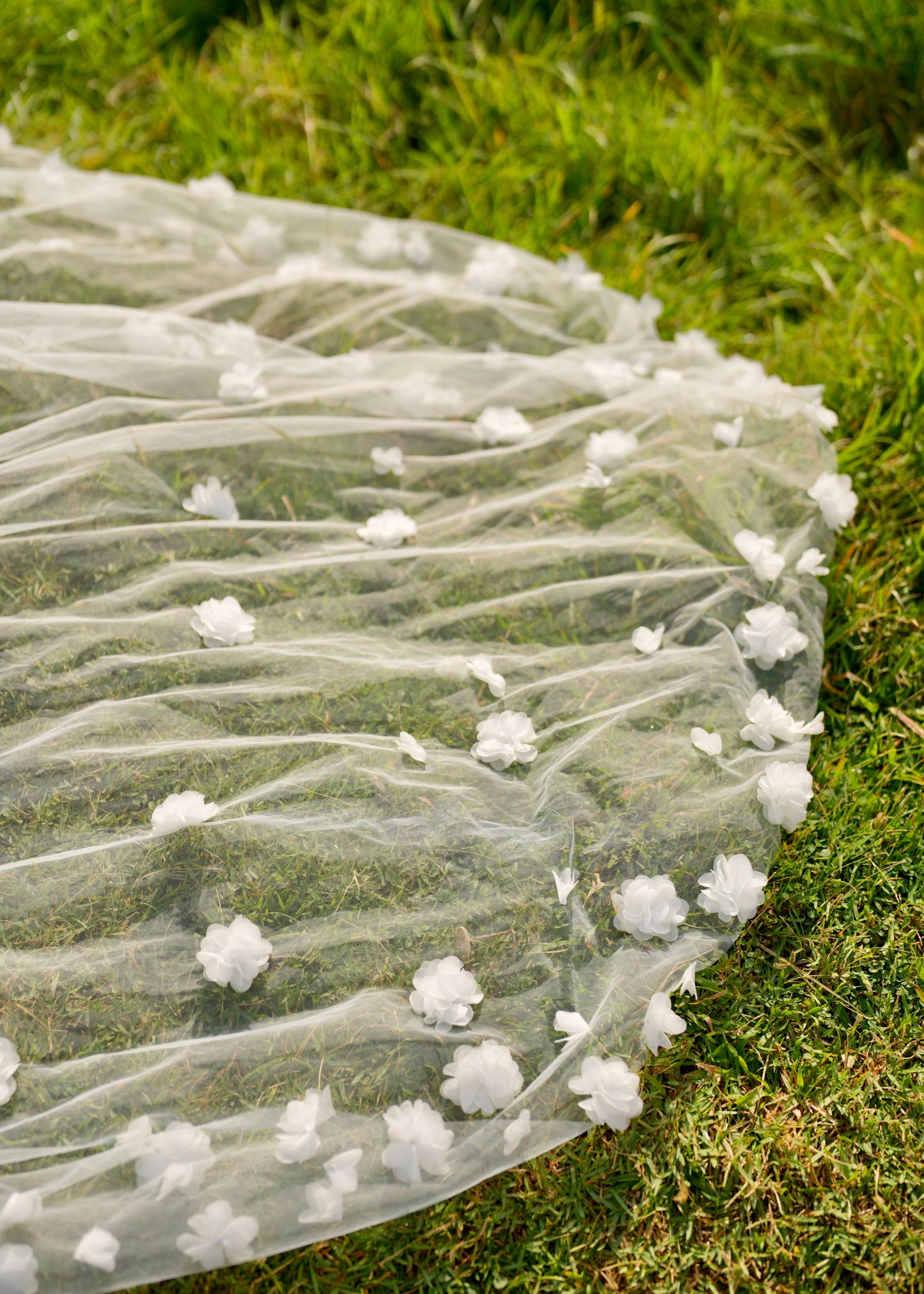 3D FLOWER VEIL, SINGLE TIER, CATHEDRAL LENGTH