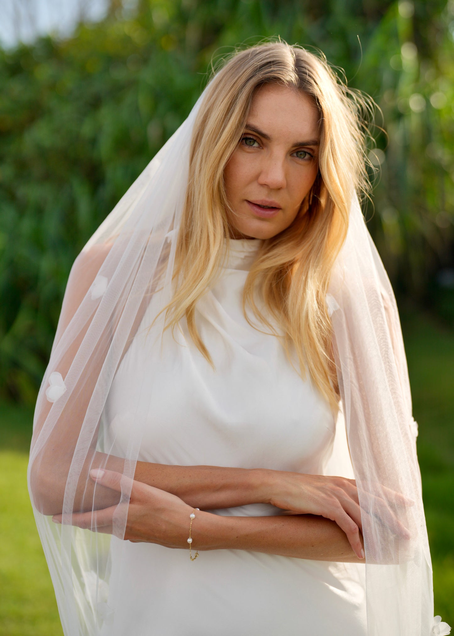 3D FLOWER VEIL, SINGLE TIER, CATHEDRAL LENGTH