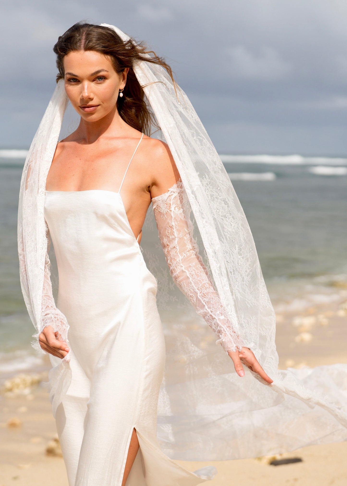CHANTILLY ALL OVER LACE VEIL, SINGLE TIER, CATHEDRAL LENGTH